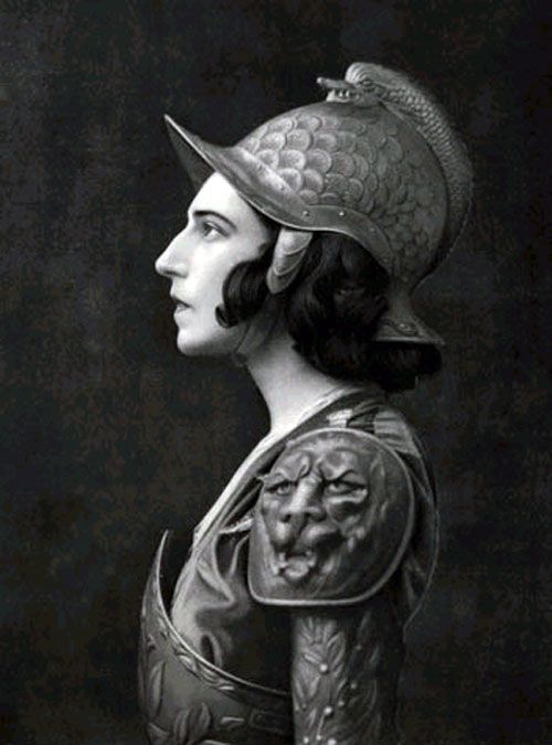 Ida as Saint Sebastian